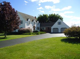 200 Alcove Rd, Coeymans Hollow, NY 12046