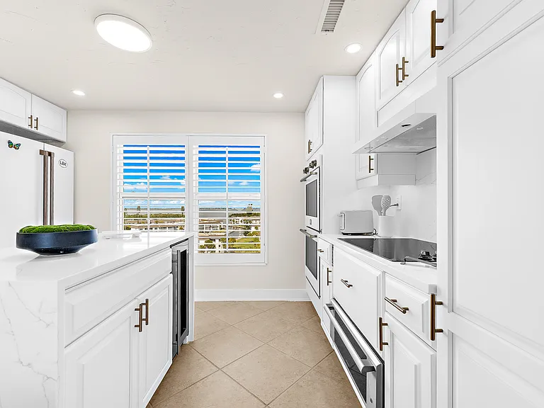 4401 Gulf Of Mexico Dr #907 — Photo 10