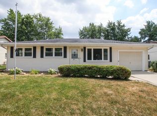 1811 Hoover Dr, Normal, IL 61761