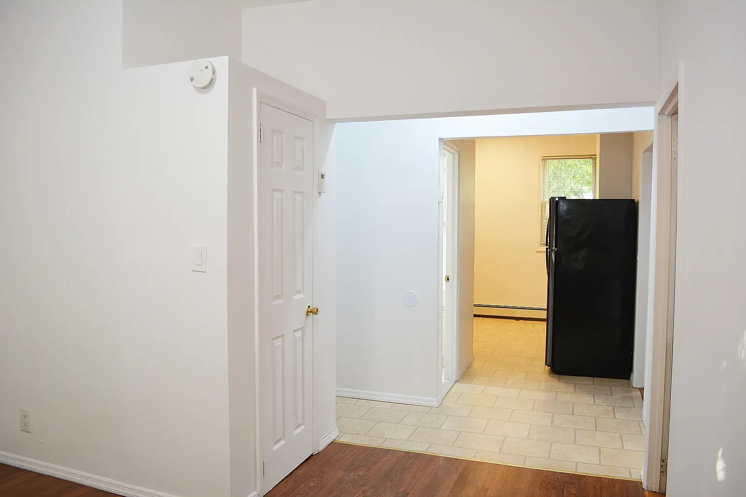 18-31 25th Road — Photo 4
