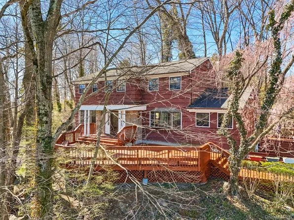 (undisclosed Address), Hartsdale, NY 10530