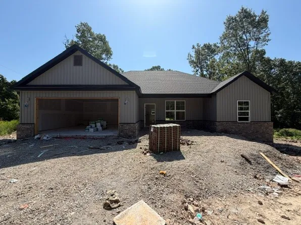1 Croxton Ln, Bella Vista, AR 72751