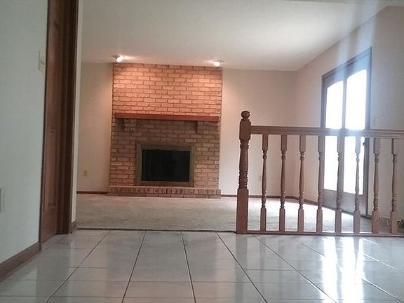 4th image of 549 Barrenwood Dr
