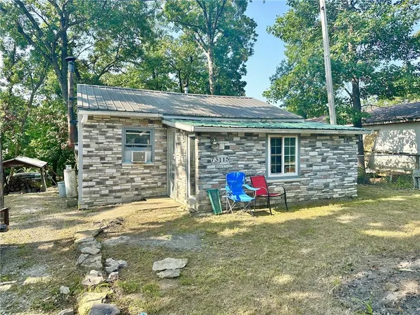 73115 Catalina Dr, Trenton, MO 64683