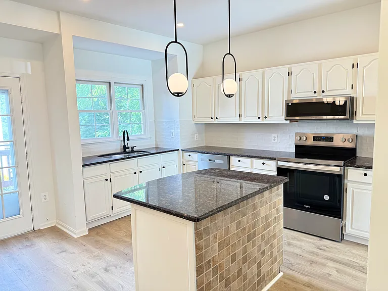 14604 Woodgate Manor Cir — Photo 17