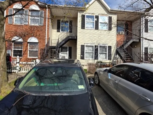 45 Ann St, Paterson City, NJ 07501