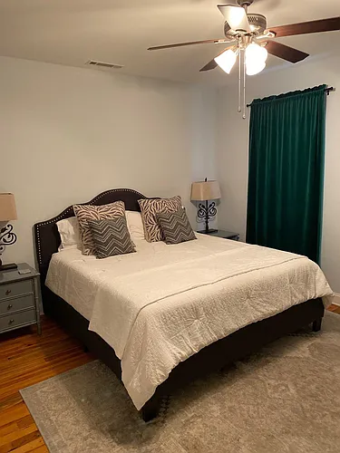 1422 Washington St #1 Photo 1