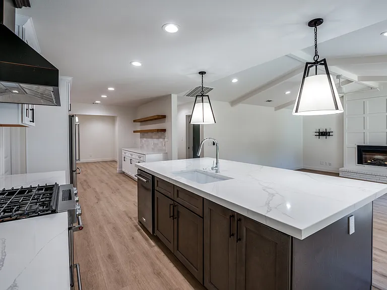 3772 Weeburn Dr — Photo 14