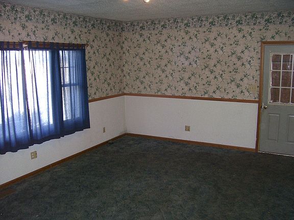 4th image of 1434 E County Road 16