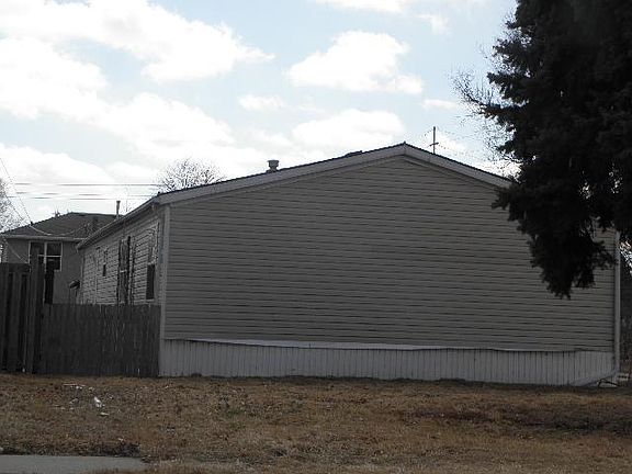 3rd image of 1321 7th Ave