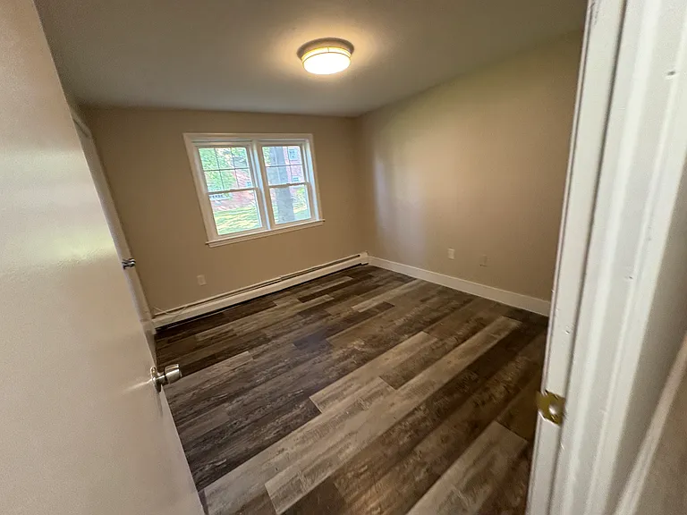 30A Hillside St #B18 — Photo 16