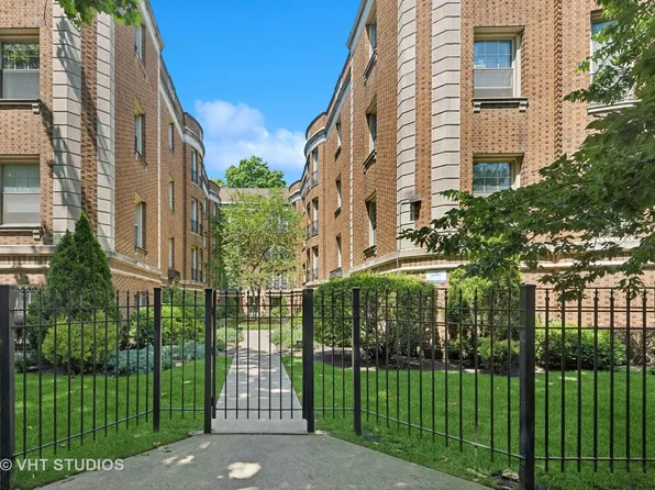 1522 W Fargo Ave #1S, Chicago, IL 60626