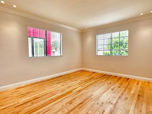 3rd image of 1540 Brockton Ave APT 201