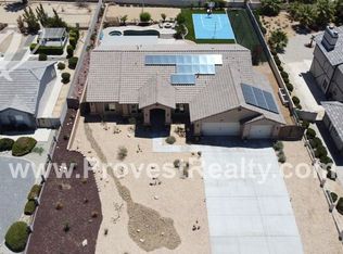 16209 Ridge View Dr, Apple Valley, CA 92307