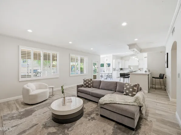 6833 E ACOMA Drive, Scottsdale, AZ 85254