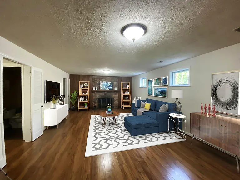 6833 Melrose Dr — Photo 25