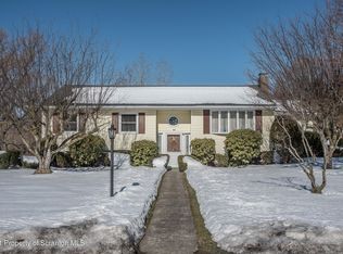 1006 Sleepy Hollow Rd, Clarks Summit, PA 18411