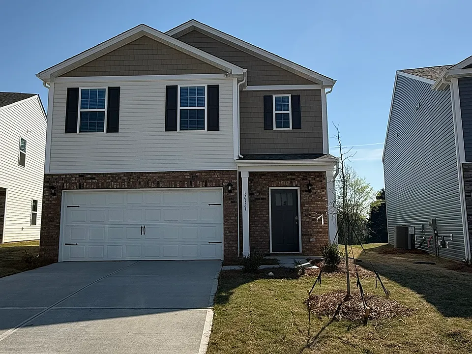 12121 Lady Bell Dr