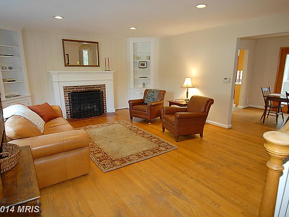 4th image of 3901 31st St N