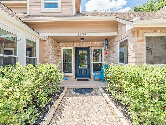 3rd image of 22315 Cove Hollow Drive