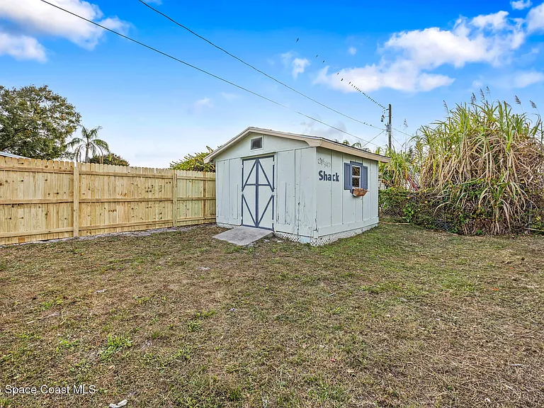 419 Marquis St — Photo 25