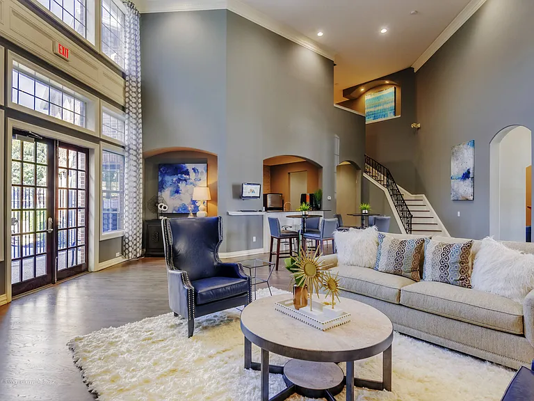 Luxurious Clubhouse Lounge