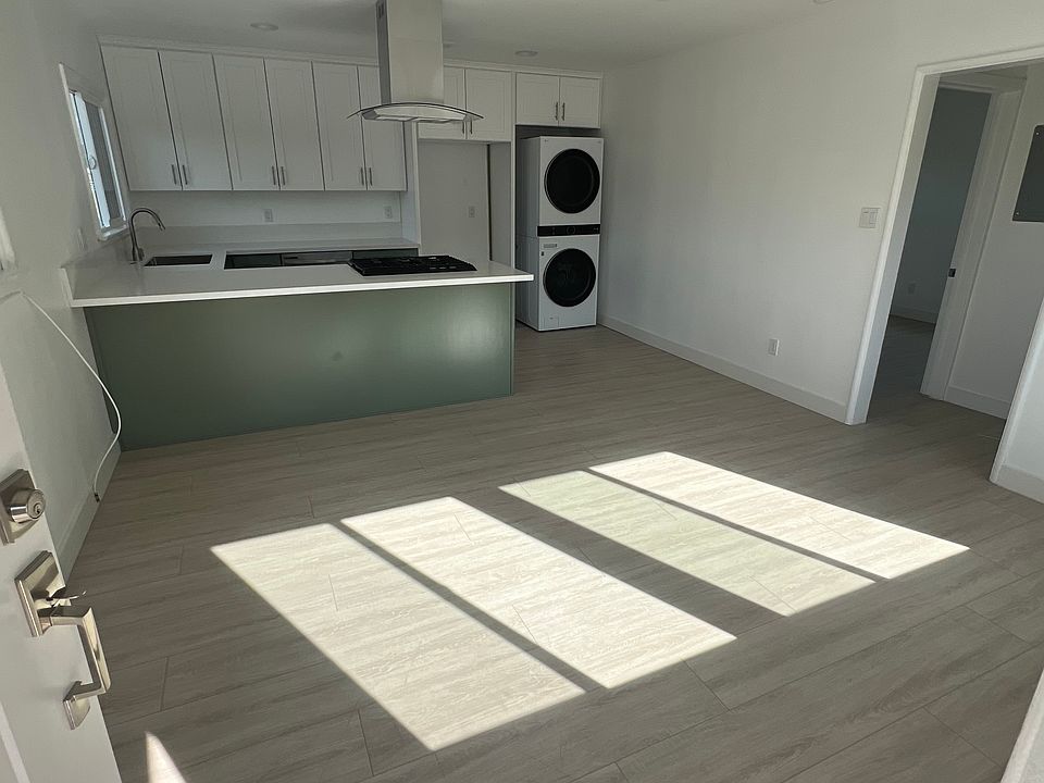1st image of 10336 Eldora Ave
