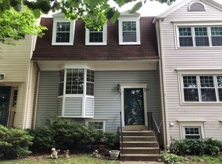 2394 Branleigh Park Ct, Reston, VA 20191