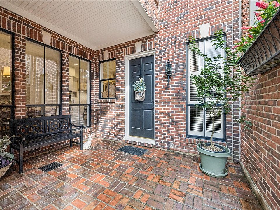 1st image of 4832 Post Oak Timber Dr
