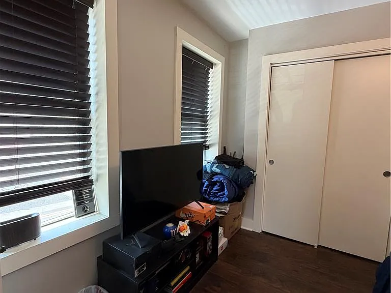 601 Northampton St #201 — Photo 13