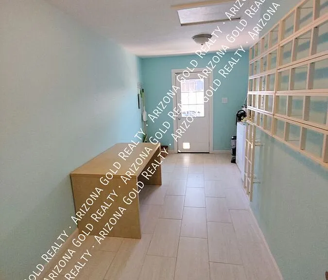 6756 S Oak St — Photo 27
