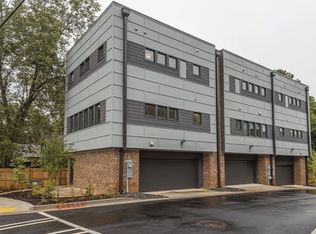 615 King Arnold St, Hapeville, GA 30354