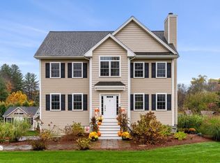 6 Dickson Ave, Tewksbury, MA 01876