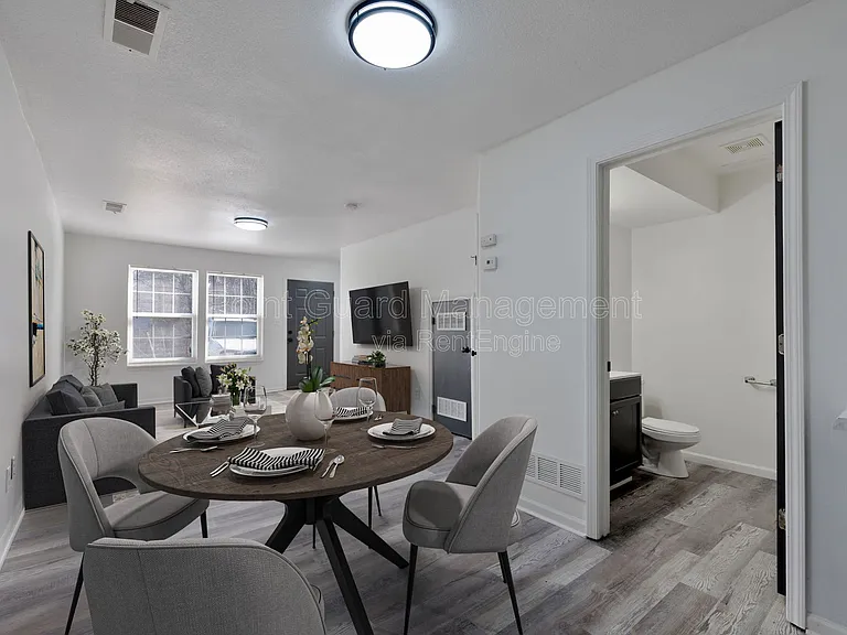 955 S Leroy St #6 — Photo 3