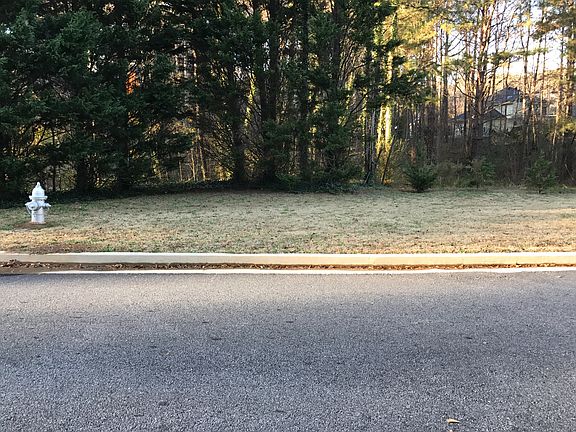 3rd image of 5435 Summer Cove Dr