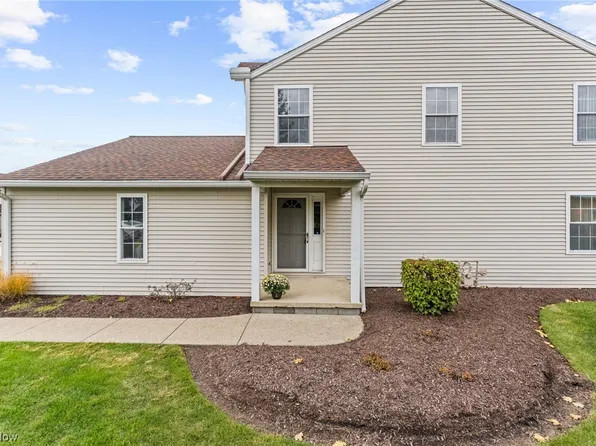 211 Steeple Chase Run, Northfield, OH 44067