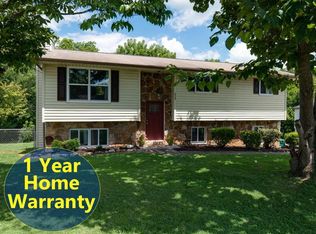 7712 S Whispering Oak Cir, Powell, TN 37849