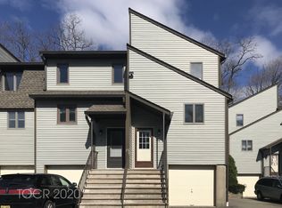 4 Stanton Ct, Butler, NJ 07405