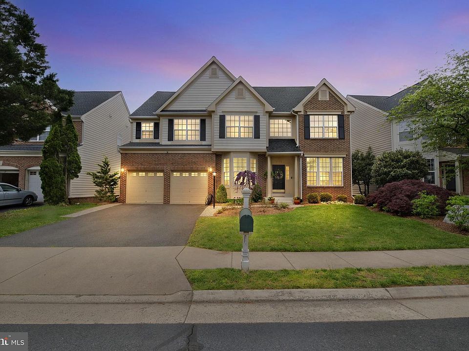 1st image of 14365 Chalfont Dr