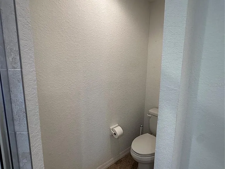 262 Lake Mariana Pl — Photo 35