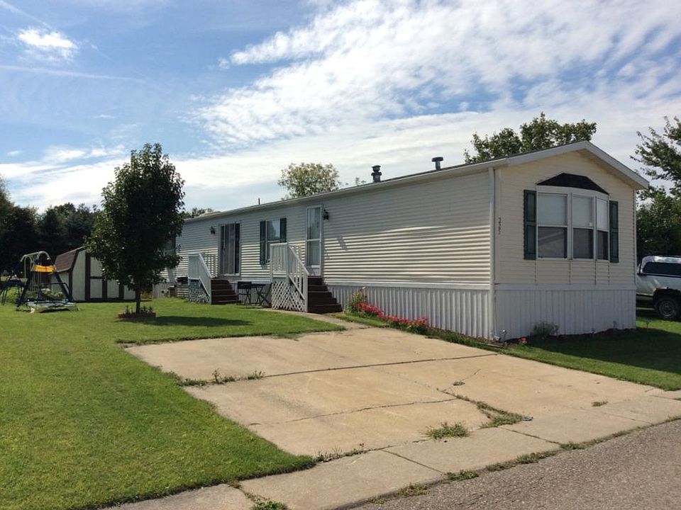 1st image of 225 Jacqualyn Dr