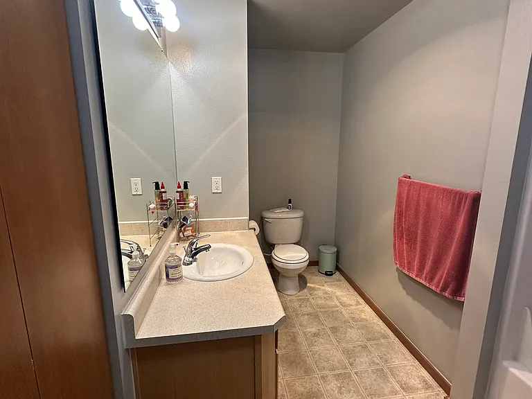 631 W Bakerview Rd #310 — Photo 5