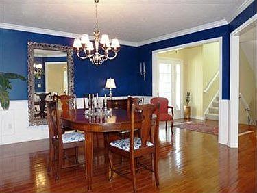 4th image of 90 Riverview Ct