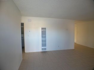 61873 Verbena Rd APT B, Joshua Tree, CA 92252
