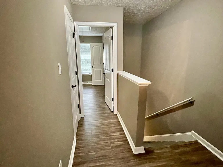 142 Old Tavern Cir #1 — Photo 19