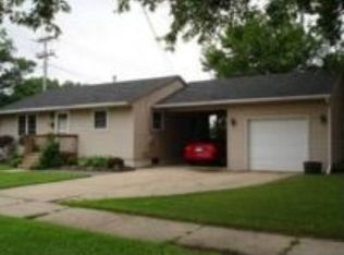5 E State St, Janesville, WI