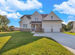 2050 Elbow Ln, Allentown, PA 18103