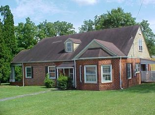2509 W Walnut St, Johnson City, TN 37604
