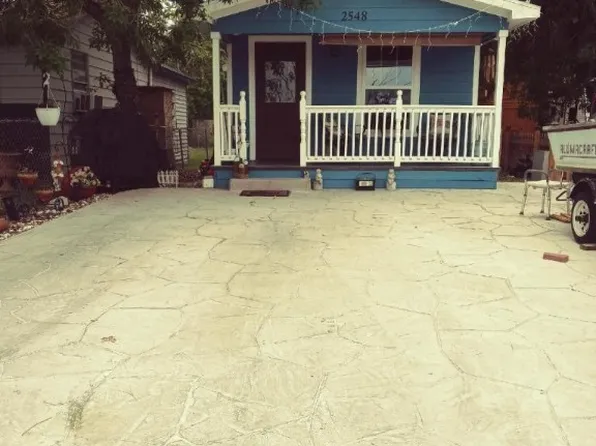 2548 Avenue F, Ingleside, TX 78362