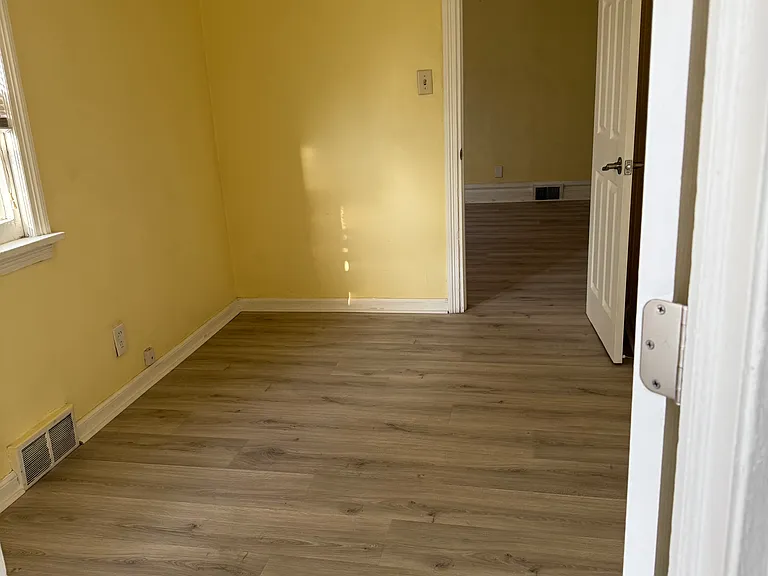 1006 Park Ave #3 — Photo 10